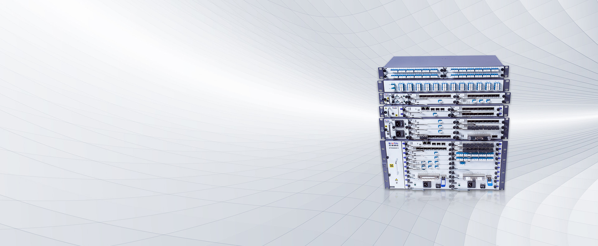 Plate-forme de transport optique DWDM/CWDM OTNS8600
